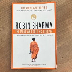 The Monk Who Sold His Ferrari by Robin Sharma : a story about living your dreams